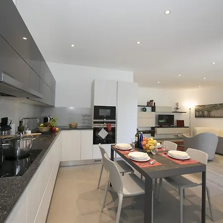 Apartment Agora Sole *