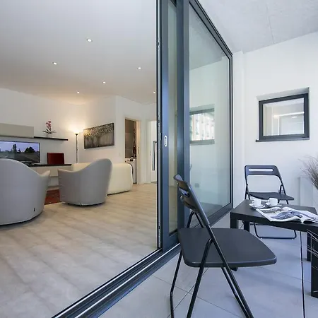Agora Sole Apartment